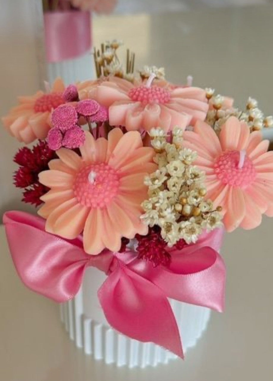 Daisy Candle Bouquet / Ramo de Velas Margaritas — Florece